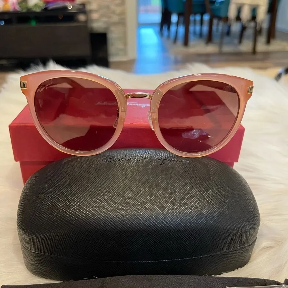 Salvatore Ferragamo Round Sunglasses